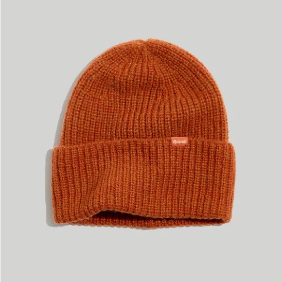 Madewell Accessories - Madewell Alpaca-Blend Cuffed Beanie in Heather Rust